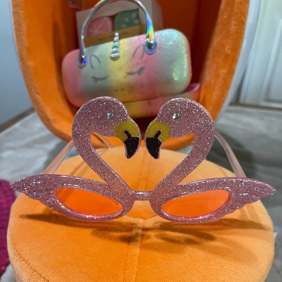 BUNDLE Twee Sidewalk Chalk 4Citrus Fruit Slice & 2Fun Sunglasses 1hardcover case - Picture 3 of 13